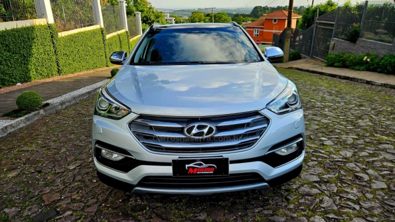 GRAND SANTA FÉ 3.3 MPFI V6 4WD GASOLINA 4P AUTOMÁTICO - 2019 - IVOTI