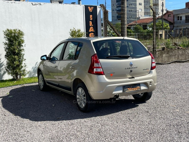 SANDERO 1.6 PRIVILÉGE 8V FLEX 4P AUTOMÁTICO - 2012 - CAXIAS DO SUL