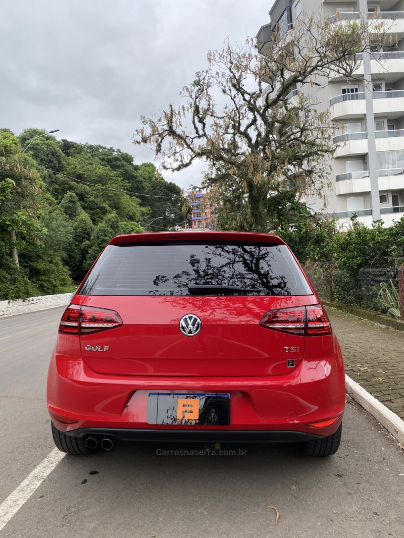 GOLF 1.4 TSI HIGHLINE 16V TOTAL FLEX 4P TIPTRONIC - 2017 - NOVA ARAçá