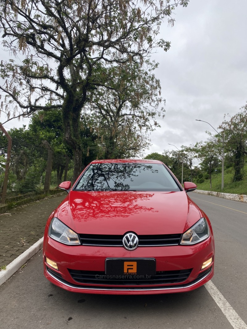 GOLF 1.4 TSI HIGHLINE 16V TOTAL FLEX 4P TIPTRONIC - 2017 - NOVA ARAçá