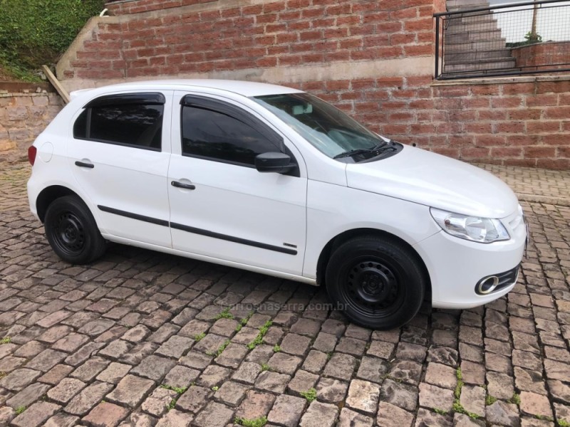 GOL 1.0 MI PLUS 8V FLEX 4P MANUAL G.V - 2009 - MUçUM