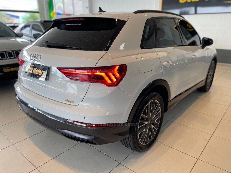 Q3 1.4 TFSI BLACK EDITION S TRONIC FLEX 4P AUTOMATICO - 2021 - SãO LEOPOLDO