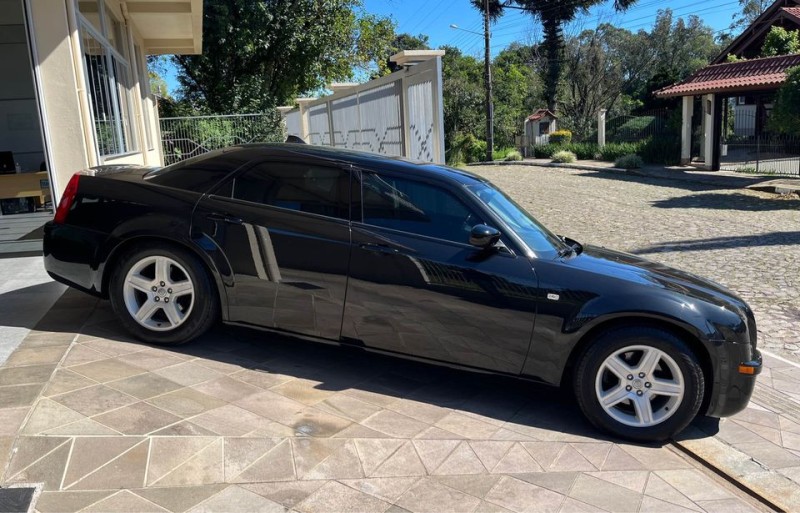 300 C 3.5 SEDAN V6 24V GASOLINA 4P AUTOMÁTICO - 2008 - NOVA PETRóPOLIS