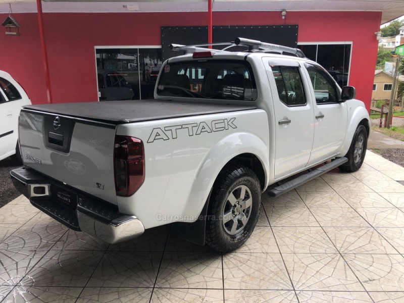 FRONTIER 2.5 SV ATTACK 4X2 CD TURBO ELETRONIC DIESEL 4P MANUAL - 2015 - CAXIAS DO SUL