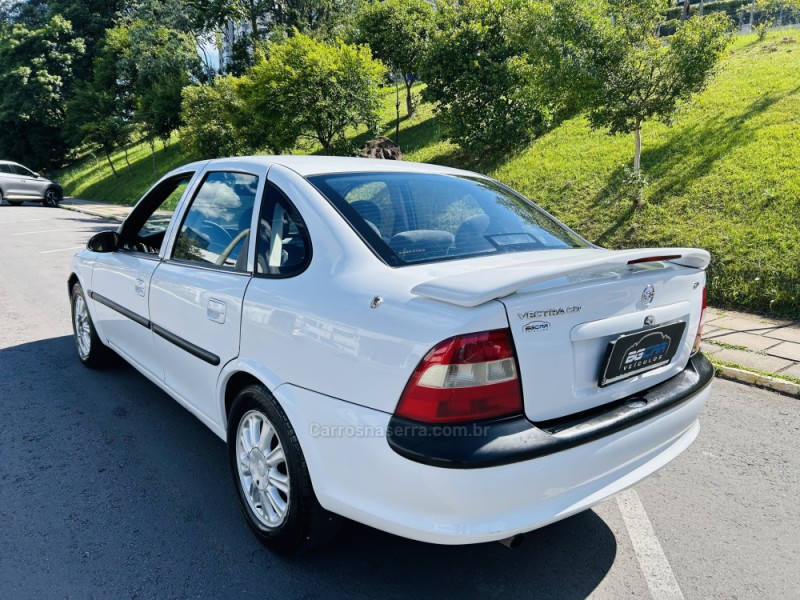 VECTRA 2.0 MPFI CD 8V GASOLINA 4P MANUAL - 1998 - BENTO GONçALVES