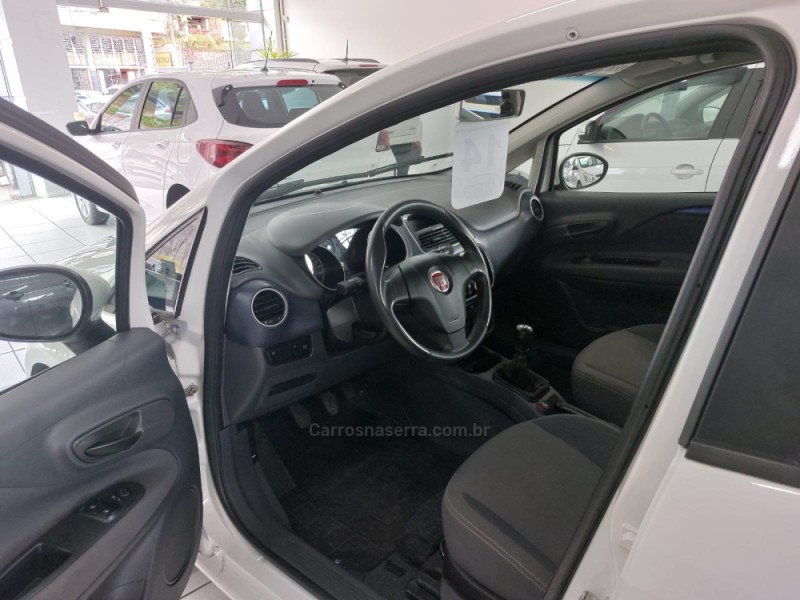 PUNTO 1.4 ATTRACTIVE 8V FLEX 4P MANUAL - 2014 - BENTO GONçALVES