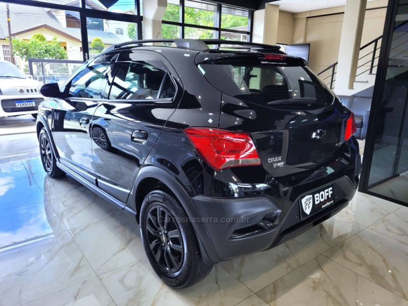 ONIX 1.4 MPFI ACTIV 8V FLEX 4P AUTOMÁTICO - 2019 - CAXIAS DO SUL