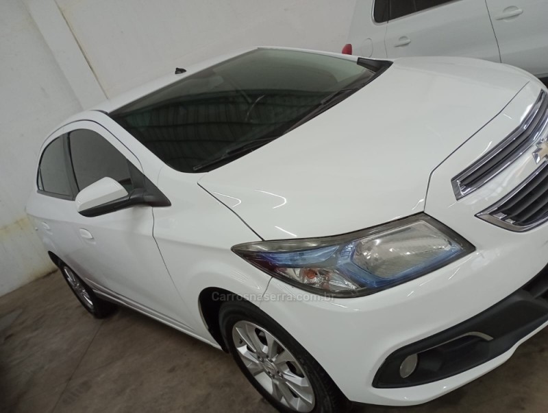 prisma 1.4 mpfi ltz 8v flex 4p automatico 2014 vacaria