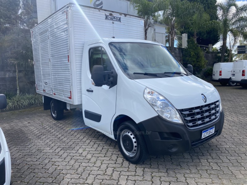 MASTER 2.3 DCI CHASSI CABINE L2H1 16V DIESEL 2P MANUAL - 2016 - FARROUPILHA