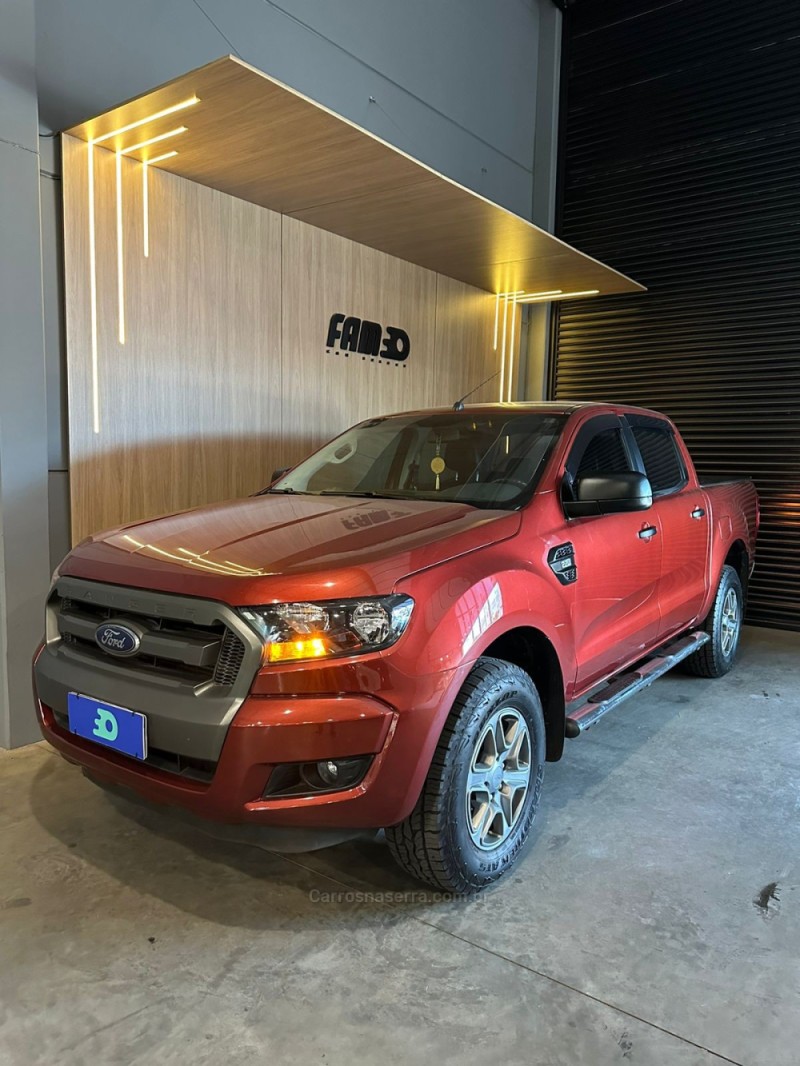 RANGER 2.2 XLS 4X4 CD 16V DIESEL 4P MANUAL - 2018 - LAJEADO