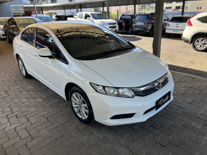 CIVIC 1.8 LXS 16V FLEX 4P AUTOMÁTICO - 2014 - BOM PRINCíPIO