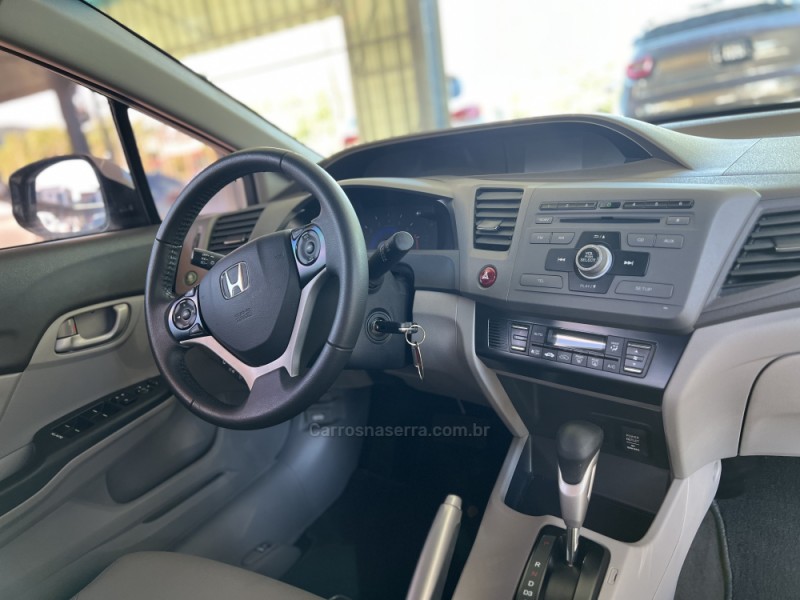 CIVIC 1.8 LXS 16V FLEX 4P AUTOMÁTICO - 2014 - BOM PRINCíPIO