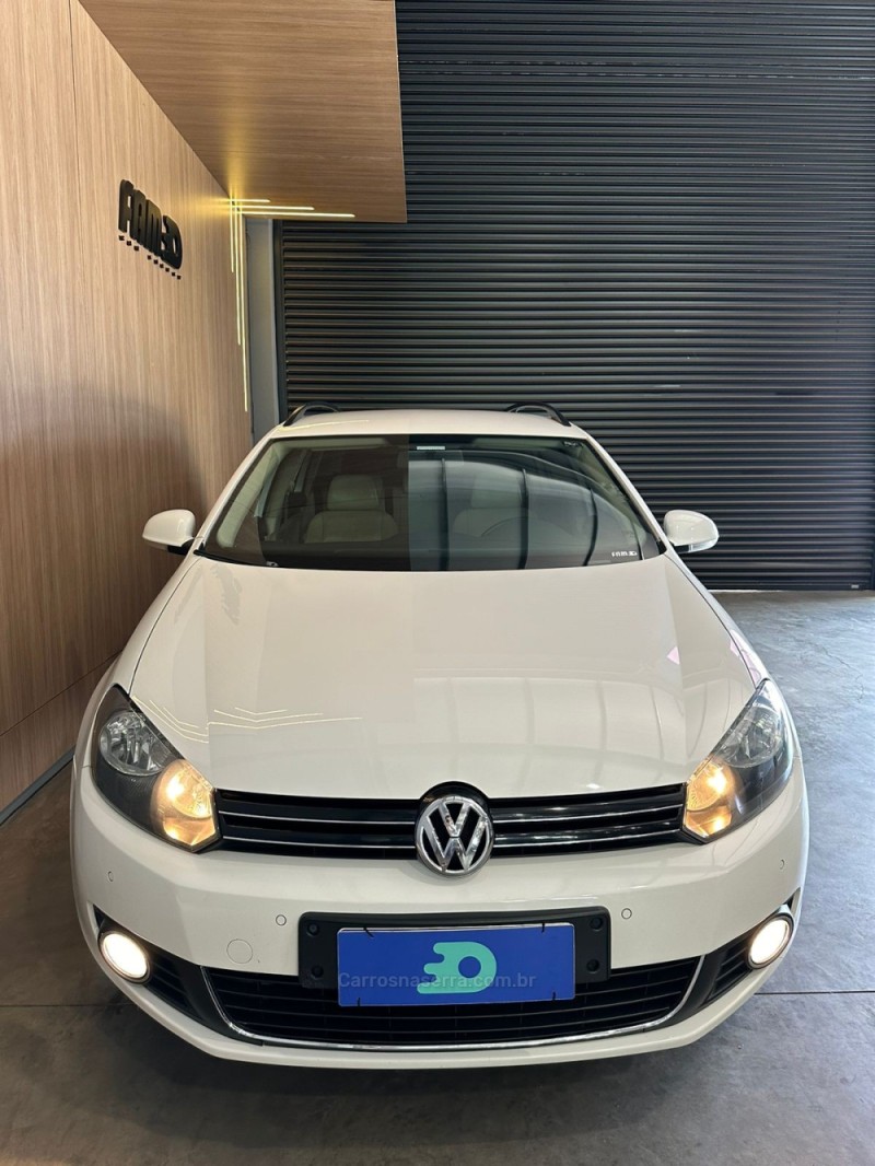 JETTA 2.5 I VARIANT 20V 170CV GASOLINA 4P TIPTRONIC - 2012 - LAJEADO