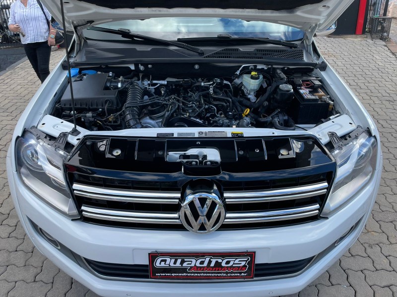 AMAROK 2.0 HIGHLINE 4X4 CD 16V TURBO INTERCOOLER DIESEL 4P AUTOMÁTICO - 2016 - CAXIAS DO SUL