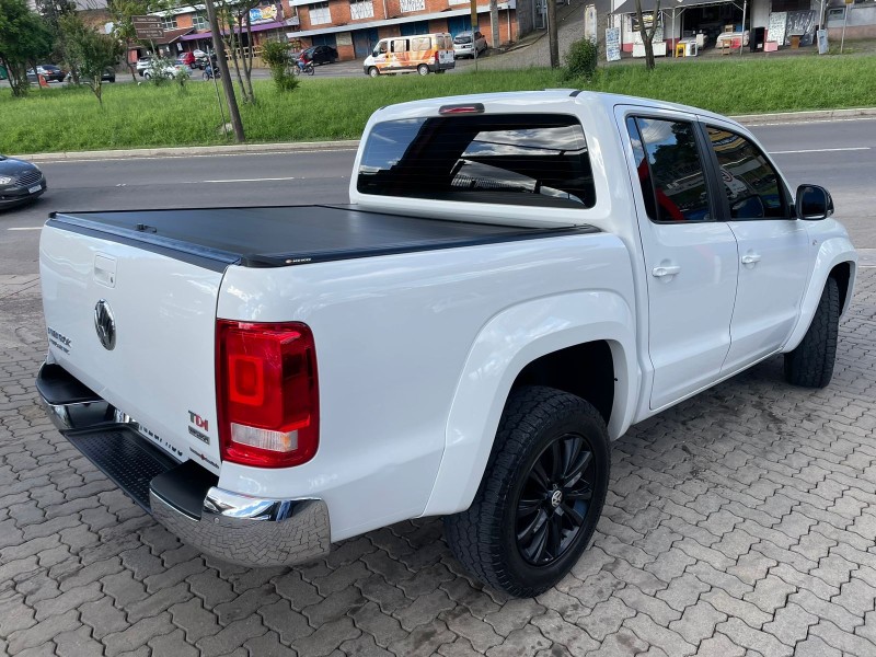 AMAROK 2.0 HIGHLINE 4X4 CD 16V TURBO INTERCOOLER DIESEL 4P AUTOMÁTICO - 2016 - CAXIAS DO SUL