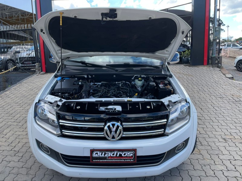 AMAROK 2.0 HIGHLINE 4X4 CD 16V TURBO INTERCOOLER DIESEL 4P AUTOMÁTICO - 2016 - CAXIAS DO SUL