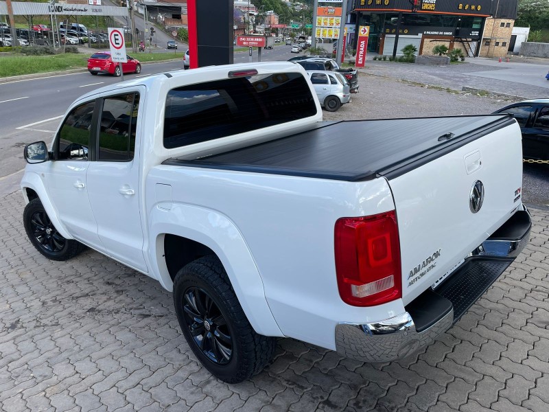 AMAROK 2.0 HIGHLINE 4X4 CD 16V TURBO INTERCOOLER DIESEL 4P AUTOMÁTICO - 2016 - CAXIAS DO SUL