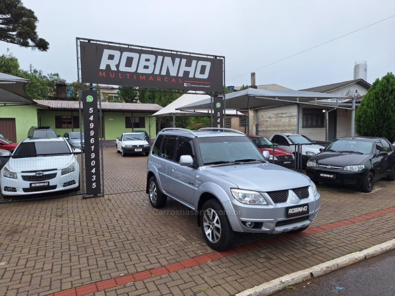 PAJERO TR4 2.0 4X4 16V 140CV FLEX 4P AUTOMÁTICO - 2015 - CAMBARá DO SUL