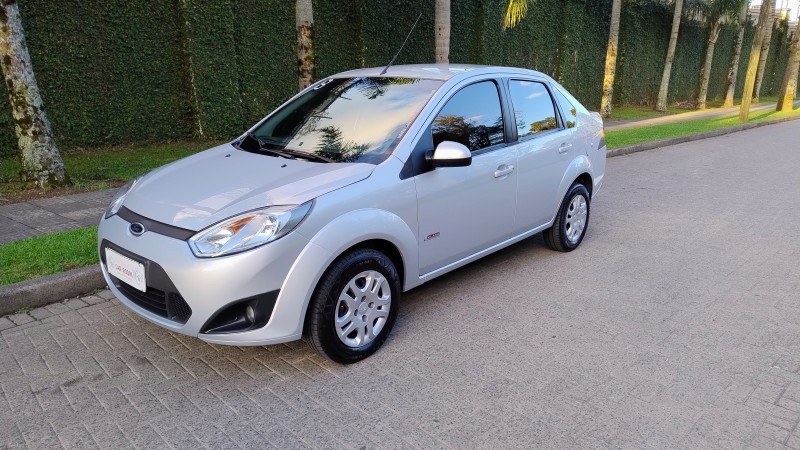 FIESTA 1.6 MPI CLASS SEDAN 8V FLEX 4P MANUAL