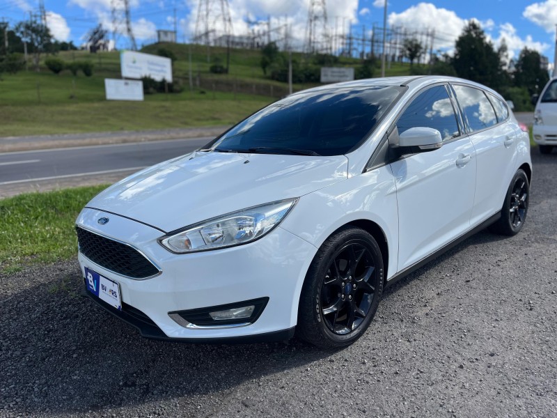 FOCUS 2.0 SE 16V FLEX 4P AUTOMÁTICO - 2016 - FARROUPILHA