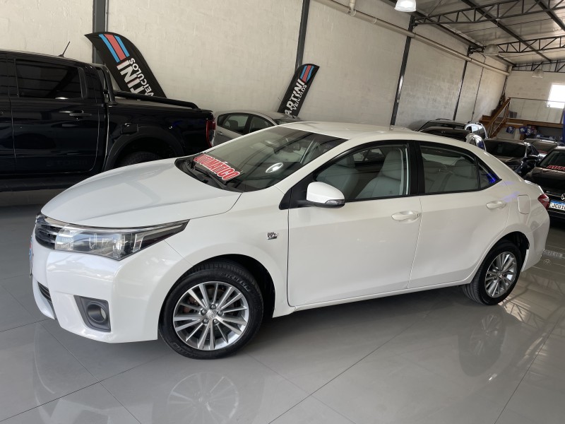 COROLLA 2.0 XEI 16V FLEX 4P AUTOMÁTICO - 2015 - CAXIAS DO SUL