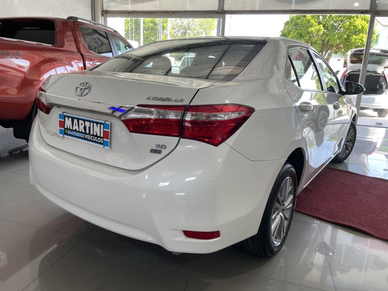 COROLLA 2.0 XEI 16V FLEX 4P AUTOMÁTICO - 2015 - CAXIAS DO SUL