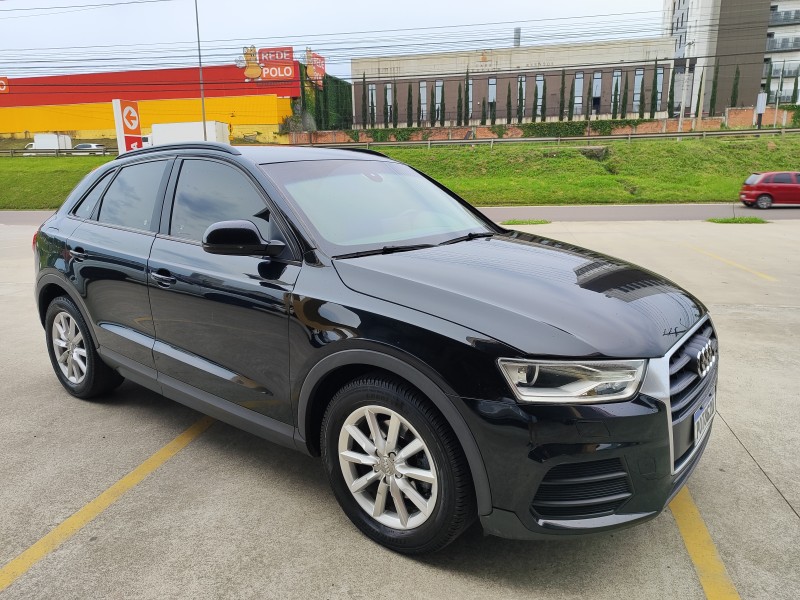 Q3 1.4 TFSI ATTRACTION GASOLINA 4P S TRONIC - 2017 - FARROUPILHA