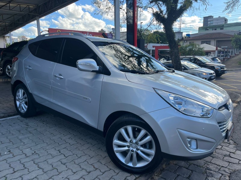 ix35 2.0 mpfi gls 4x2 16v gasolina 4p automatico 2014 caxias do sul