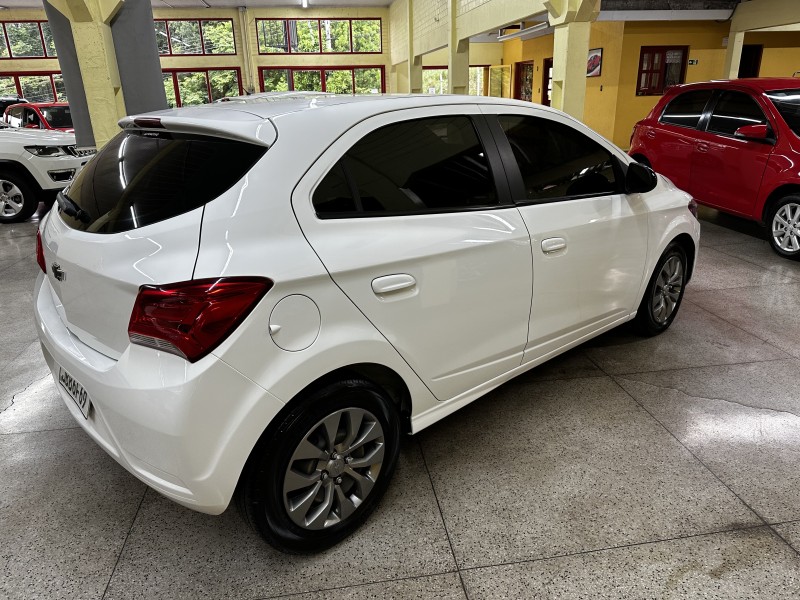 JOY 1.0 PLUS BLACK 8V FLEX 4P MANUAL - 2021 - NOVA PETRóPOLIS