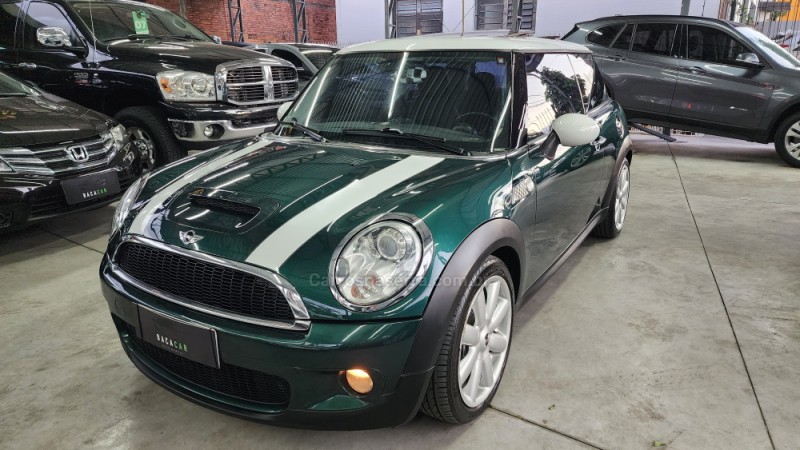 COOPER 1.6 S 16V TURBO GASOLINA 2P AUTOMÁTICO - 2010 - CAXIAS DO SUL