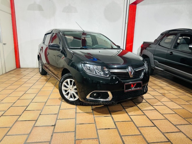 SANDERO 1.6 EXPRESSION 8V FLEX 4P MANUAL - 2019 - CAXIAS DO SUL