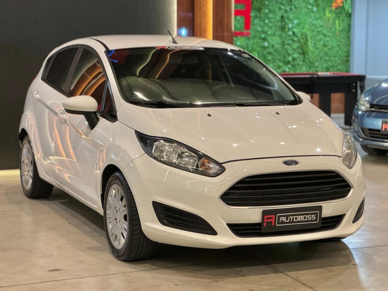 FIESTA 1.5 S HATCH 16V FLEX 4P MANUAL - 2015 - NOVO HAMBURGO