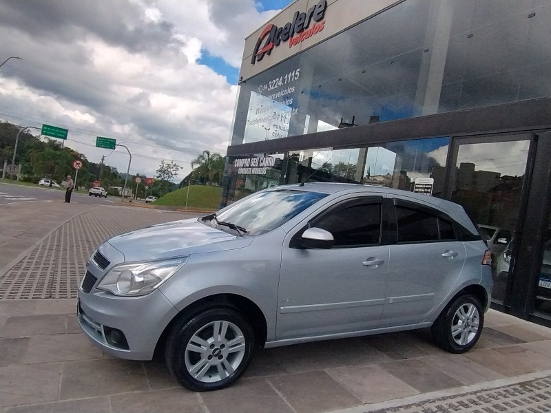 AGILE 1.4 MPFI LTZ 8V FLEX 4P MANUAL - 2011 - CAXIAS DO SUL