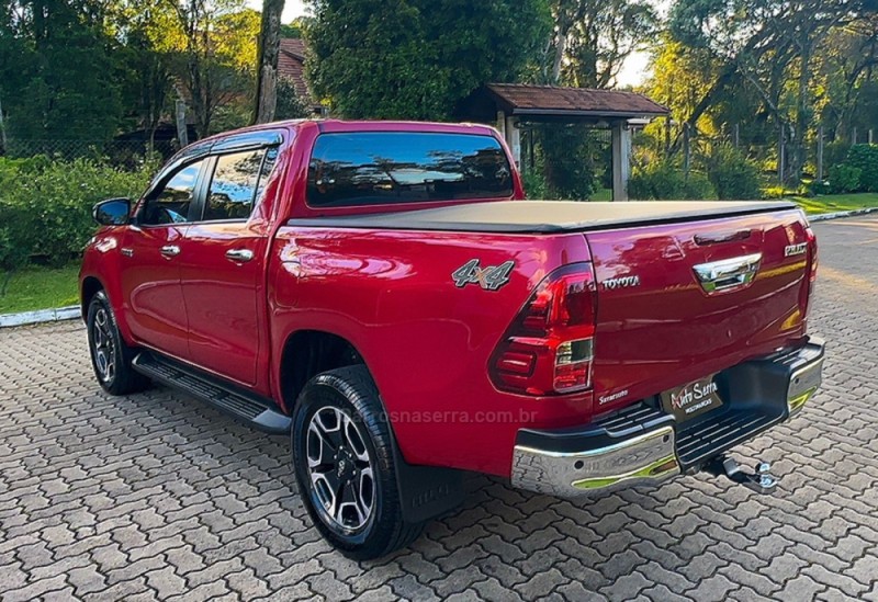 HILUX 2.8 SR 4X4 CD 16V DIESEL 4P AUTOMÁTICO - 2022 - CANELA