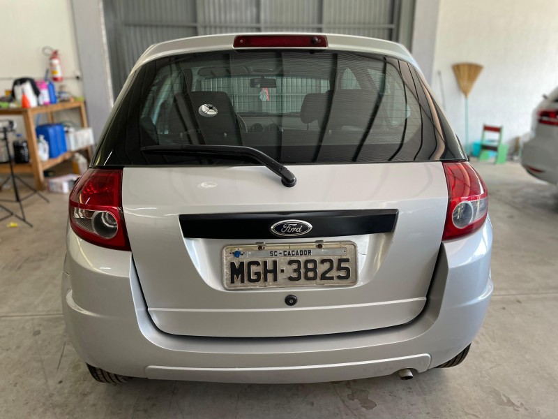 KA 1.0 MPI 8V FLEX 2P MANUAL - 2009 - BOM PRINCíPIO