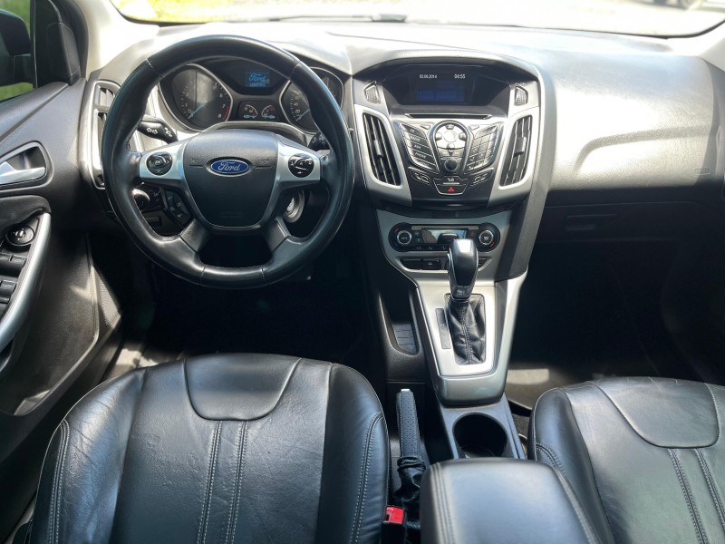 FOCUS 2.0 SE SEDAN 16V FLEX 4P AUTOMÁTICO - 2015 - FARROUPILHA