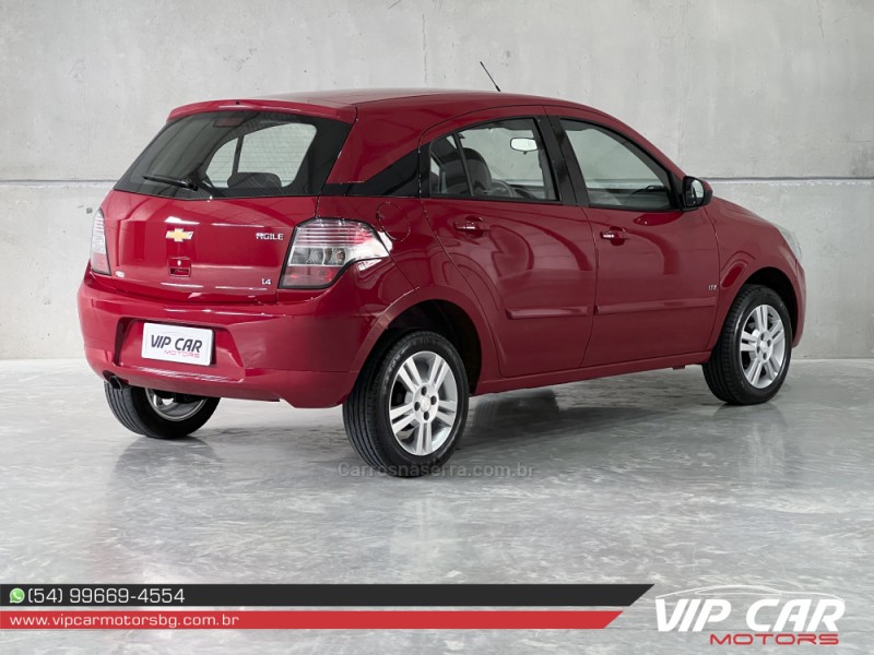 AGILE 1.4 MPFI LTZ 8V FLEX 4P MANUAL - 2011 - FARROUPILHA