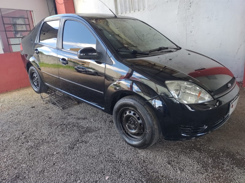 FIESTA 1.6 ROCAM SEDAN 8V FLEX 4P MANUAL - 2006 - CAXIAS DO SUL