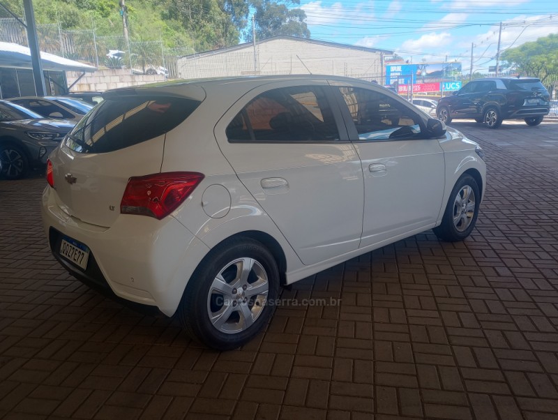 ONIX 1.4 MPFI LT 8V FLEX 4P MANUAL - 2019 - CAXIAS DO SUL