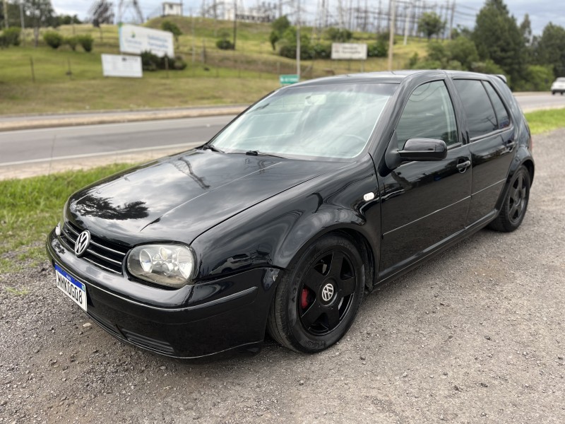 GOLF 1.6 MI GENERATION 8V GASOLINA 4P MANUAL - 2005 - FARROUPILHA