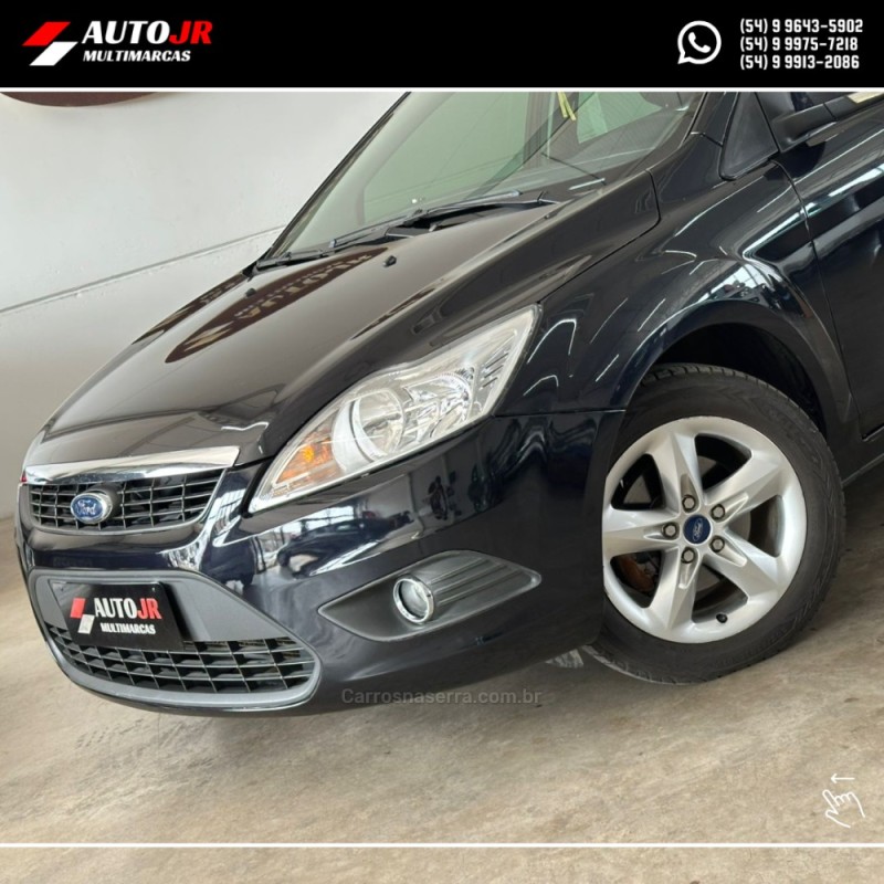 FOCUS 2.0 GHIA 16V FLEX 4P MANUAL - 2012 - VACARIA