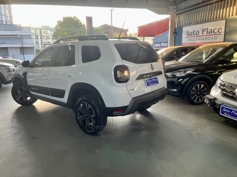 DUSTER 1.3 TCE ICONIC PLUS FLEX 4P AUTOMÁTICA - 2025 - CAXIAS DO SUL