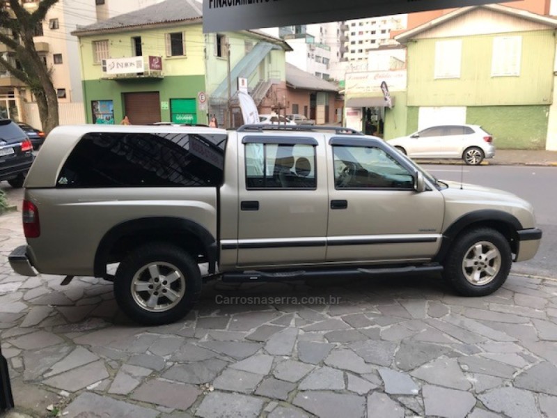 S10 2.4 ADVANTAGE 4X2 CD 8V FLEX 4P MANUAL - 2007 - CAXIAS DO SUL