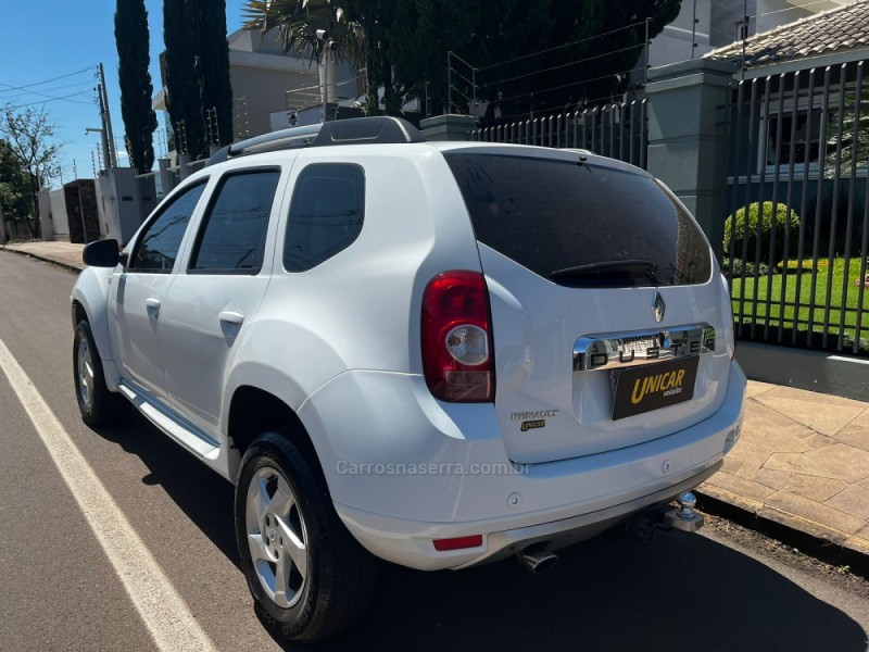 DUSTER 1.6 DYNAMIQUE 4X2 16V FLEX 4P MANUAL - 2013 - PASSO FUNDO