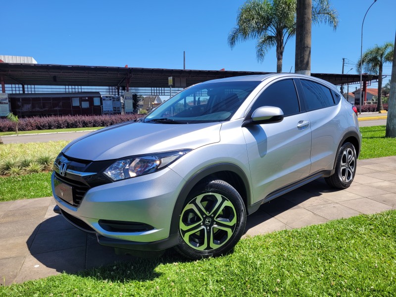 hr v 1.8 16v flex lx 4p automatico 2018 carlos barbosa