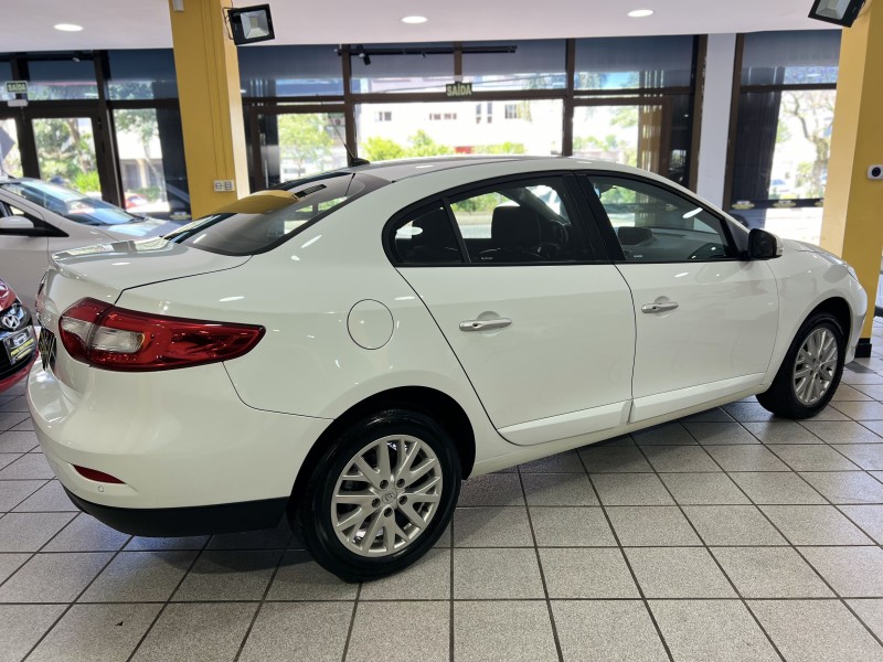 FLUENCE 2.0 DYNAMIQUE PLUS 16V FLEX 4P AUTOMÁTICO - 2016 - CAXIAS DO SUL