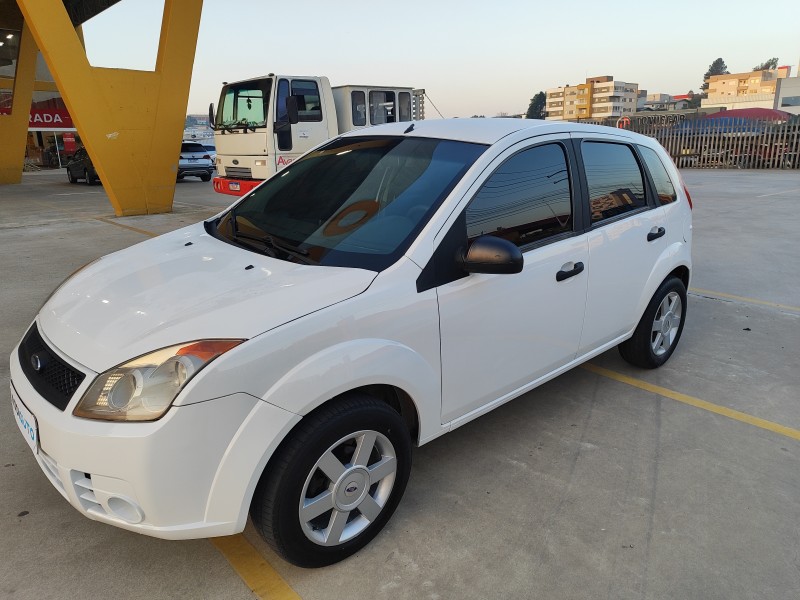 FIESTA 1.6 MPI CLASS 8V GASOLINA 4P MANUAL - 2010 - FARROUPILHA