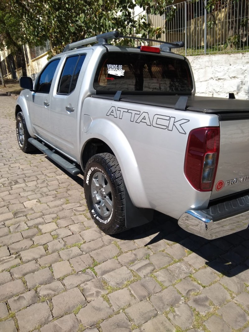 FRONTIER 2.5 SV ATTACK 4X4 CD TURBO ELETRONIC DIESEL 4P MANUAL - 2014 - FLORES DA CUNHA