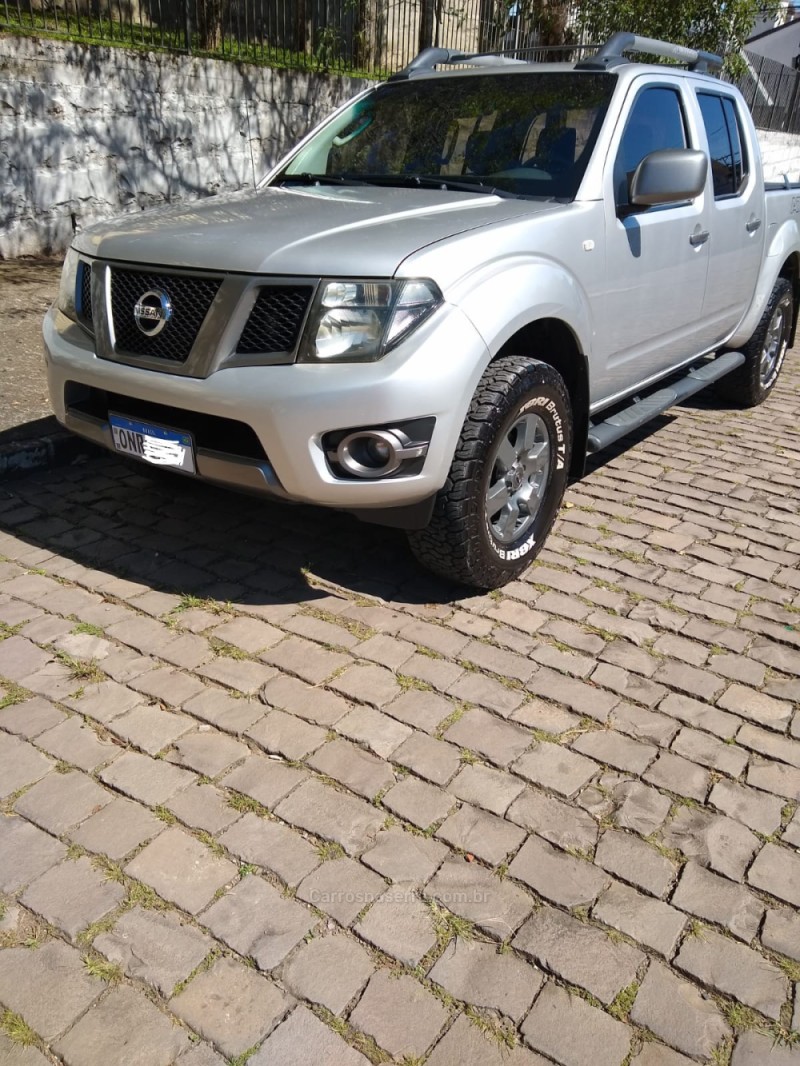 FRONTIER 2.5 SV ATTACK 4X4 CD TURBO ELETRONIC DIESEL 4P MANUAL - 2014 - FLORES DA CUNHA