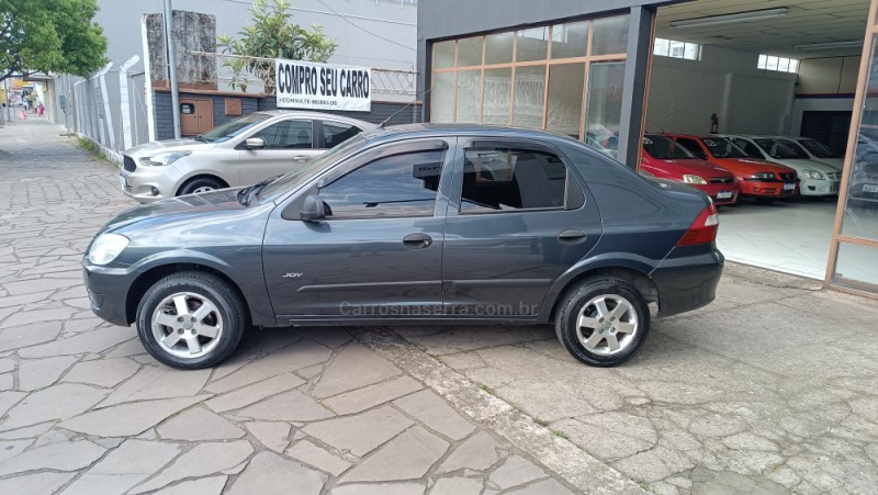 PRISMA 1.4 MPFI JOY 8V FLEX 4P MANUAL - 2007 - FLORES DA CUNHA